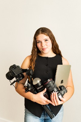 Ava Neff