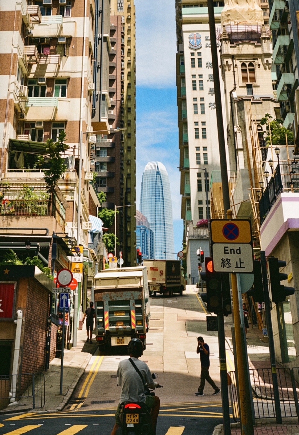 Linda Lam — Multi-discipline portfolio 4